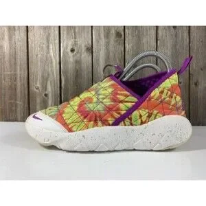 Nike | Shoes | Nike Acg Moc 3 Cw2463300 Green Strike Vivid  display picture 1